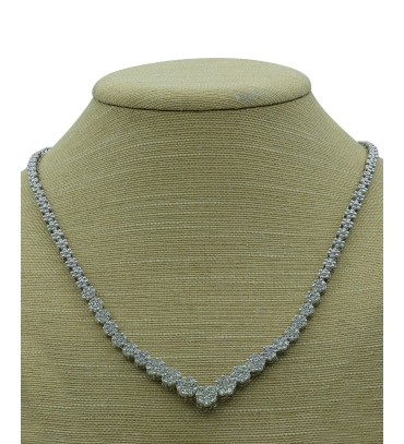 Diamond V Fancy Coll...