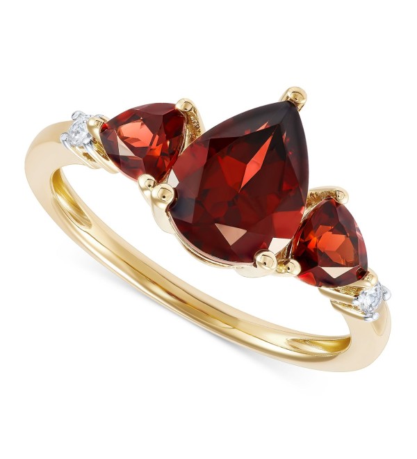 Garnet (2-3/4 ct. ) & Diamond (1/20 ct. ) Ring in 14k Gold